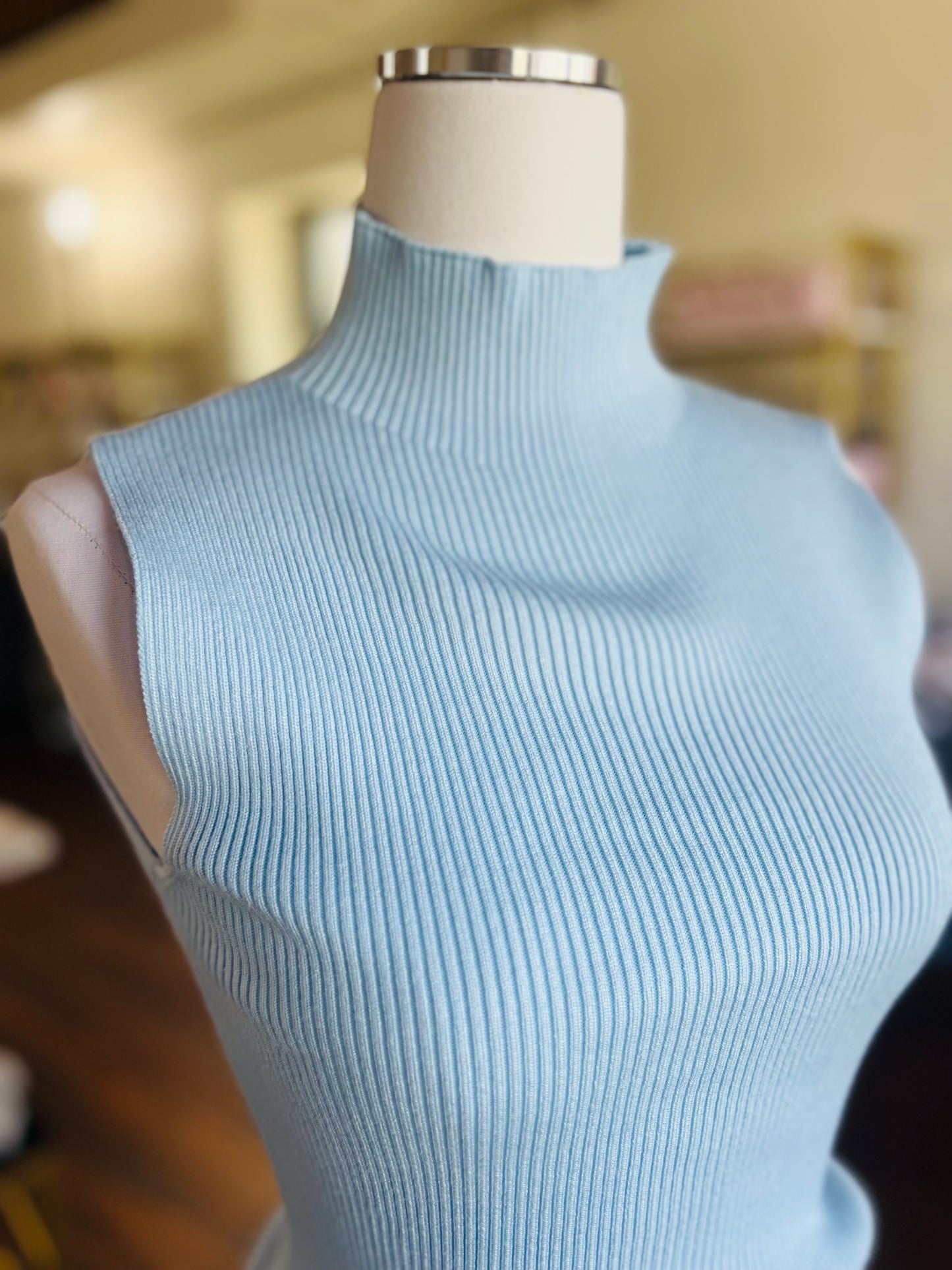 Ribbed Knit Mock Neck Top