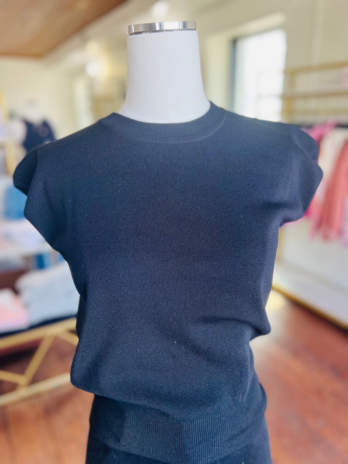 Black Cap Sleeve Top