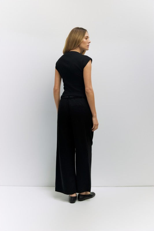 The Lori Top in Black