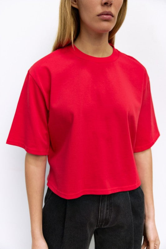 Red Daphne Tee