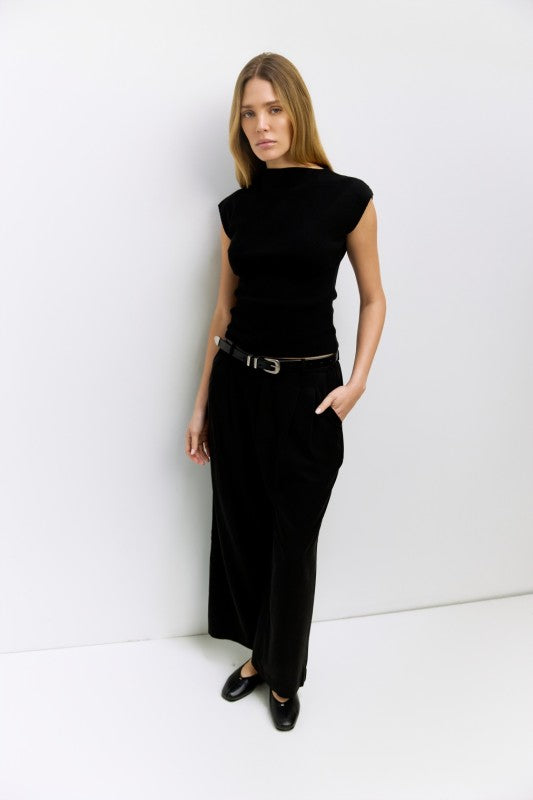 The Lori Top in Black