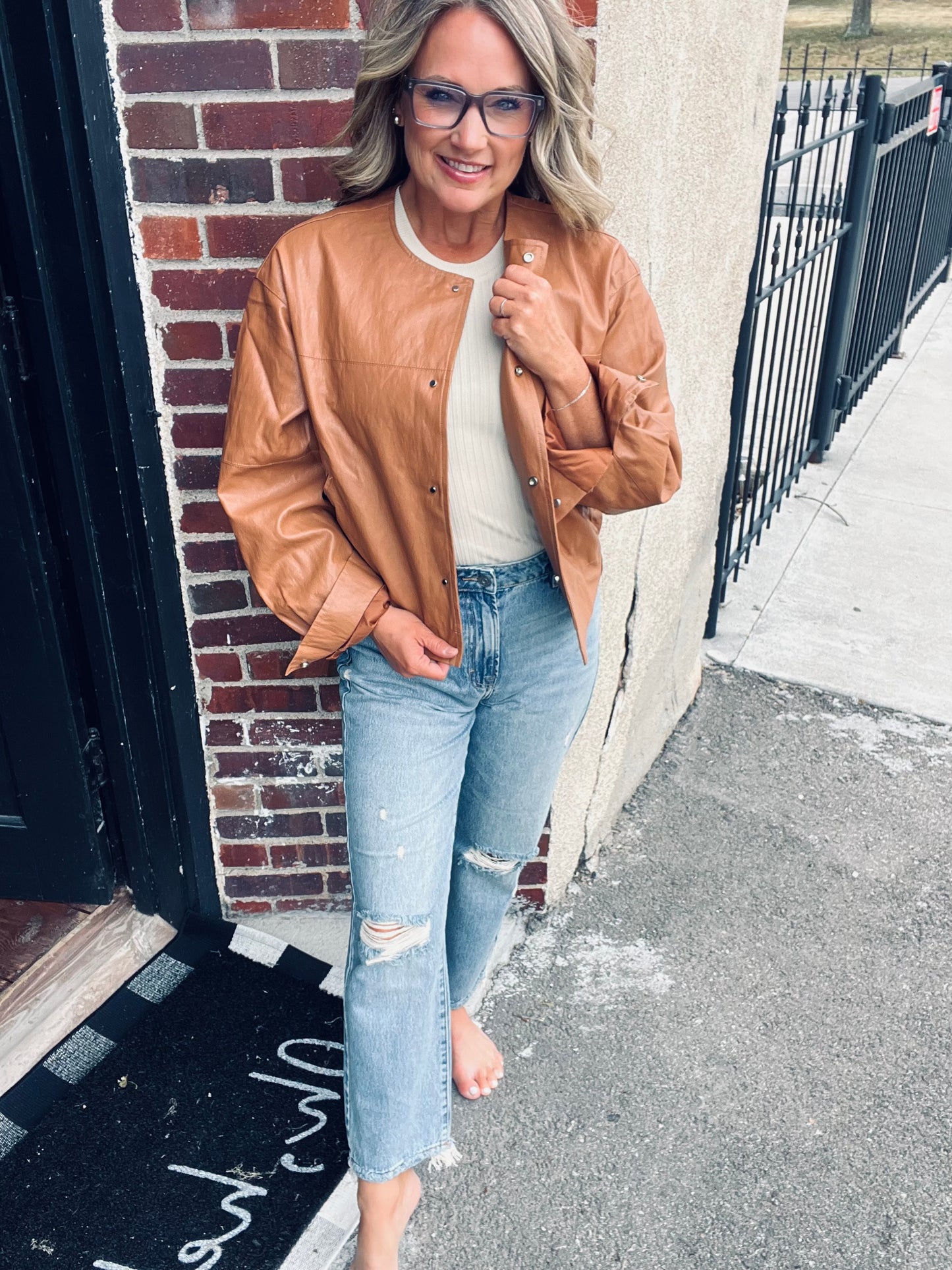 Collarless Vintage Leather Jacket in Cognac